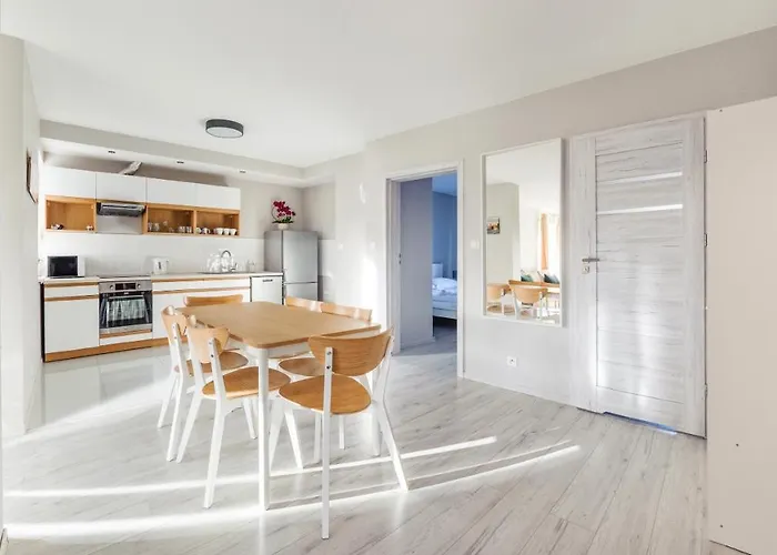 Sun&snow żeromskiego